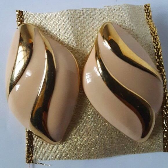 Vintage Monet Gold Tone Cream Anamel Earrings - Picture 2 of 10